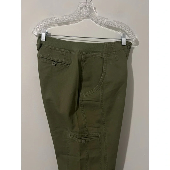 L.L. Bean Pants Women’s 10 Petite Green Cargo Cotton Stretch Canvas Classic Fit - Picture 10 of 13
